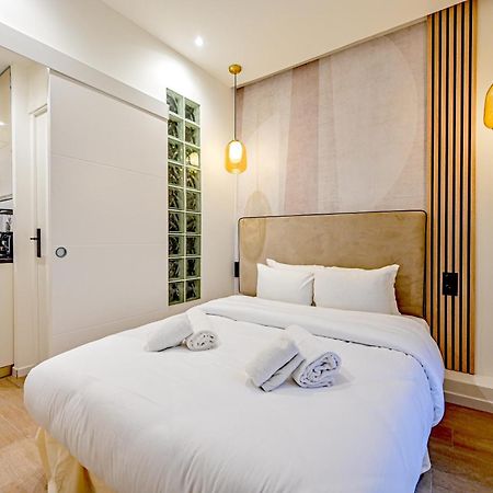 Relax In A Stylish Flat In Montmartre Appartement Parijs Buitenkant foto