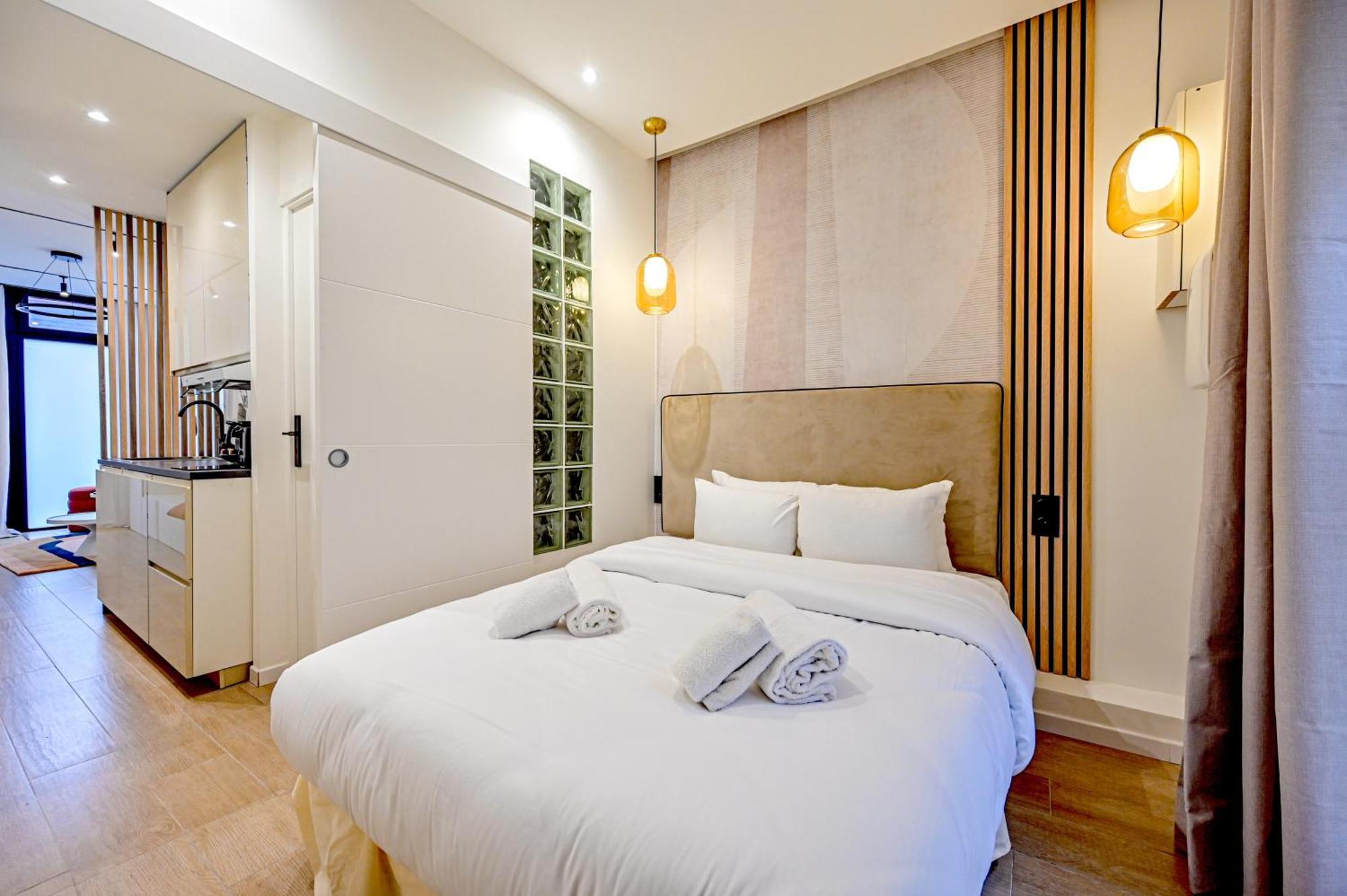 Relax In A Stylish Flat In Montmartre Appartement Parijs Buitenkant foto